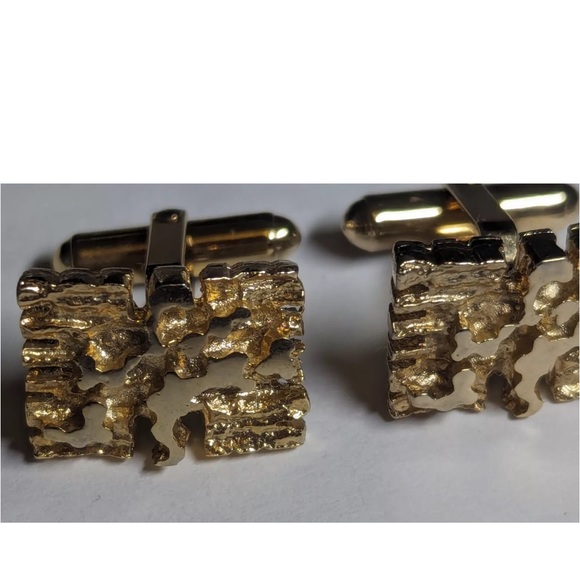 Christian Doir Gold nugget cuff links - Picture 4 of 4